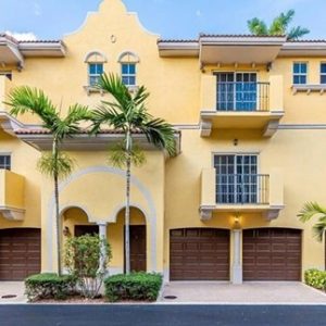 Grove at River Oaks Condominiums