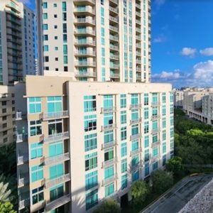 Metropolis 1 Condominiums